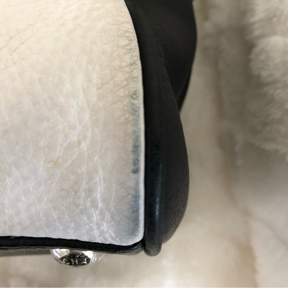 Michael Kors Black White Pebbled Leather Medium Knox Tassel Satchel. - Picture 6 of 15